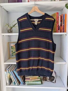 LL Bean V-Neck Stripe Sweater Vest Navy Blue Maroon & Yellow Size Large Preppy